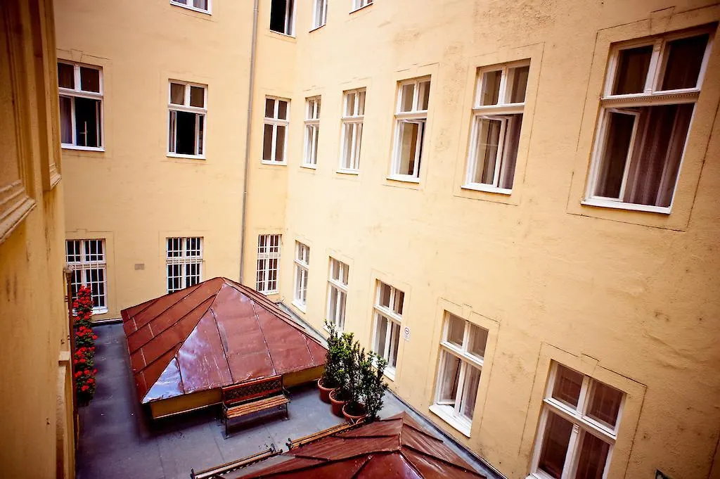 City Hostel Westend 부다페스트 헝가리
